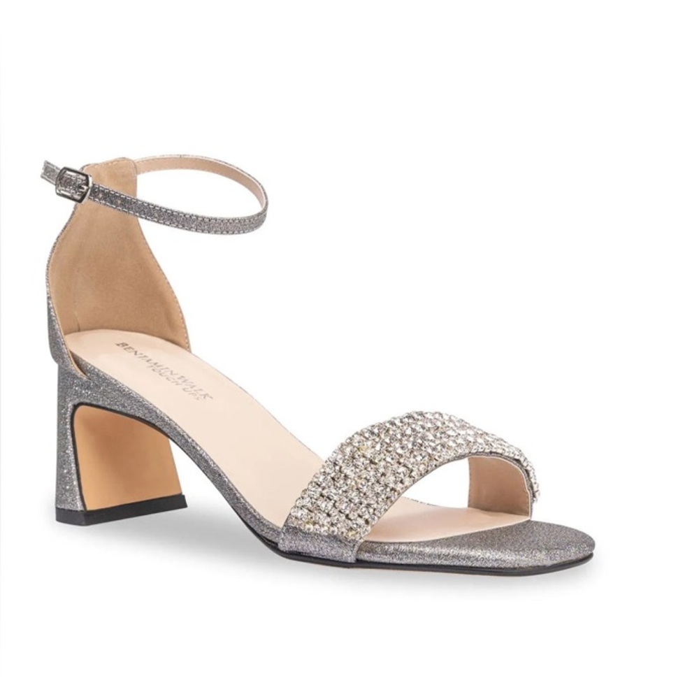 BENJAMIN WALK -JADE, Pewter Lamy Sandals with Jewels - Size 8
